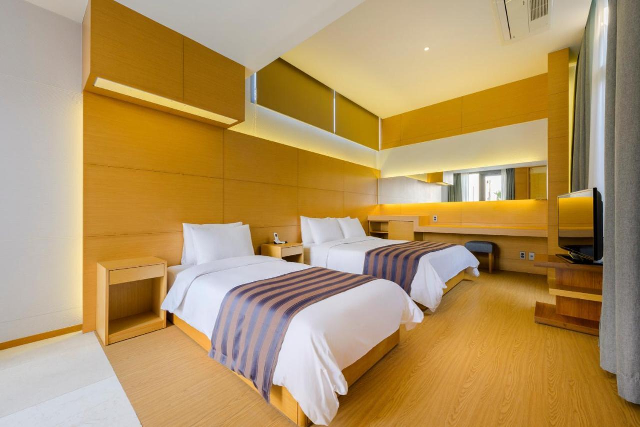 Stanford Hotel & Resort Jeju Esterno foto